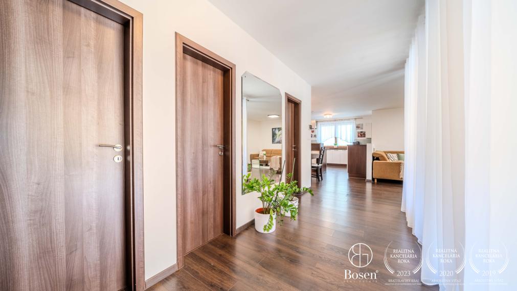 BOSEN | 4 izbový rodinný dom 133m2, Rača - súkromná ulica
