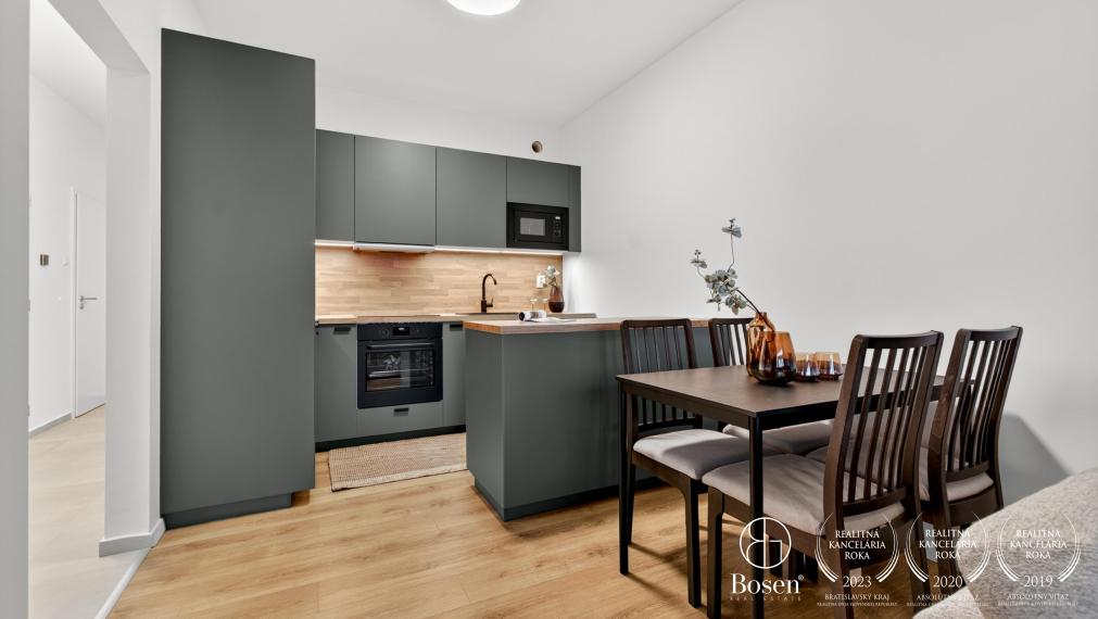 BOSEN | Moderný 2 izbový byt s loggiou a parkovaním – Geologická, Podunajské Biskupice, 60m2