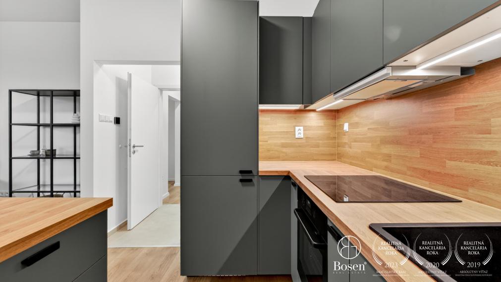 BOSEN | Moderný 2 izbový byt s loggiou a parkovaním – Geologická, Podunajské Biskupice, 60m2