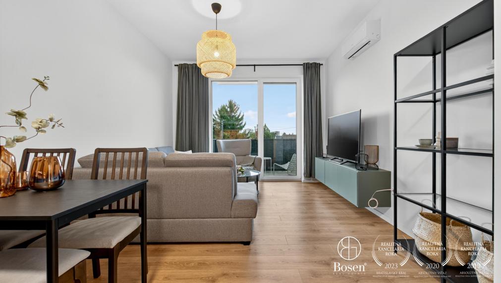 BOSEN | Moderný 2 izbový byt s loggiou a parkovaním – Geologická, Podunajské Biskupice, 60m2