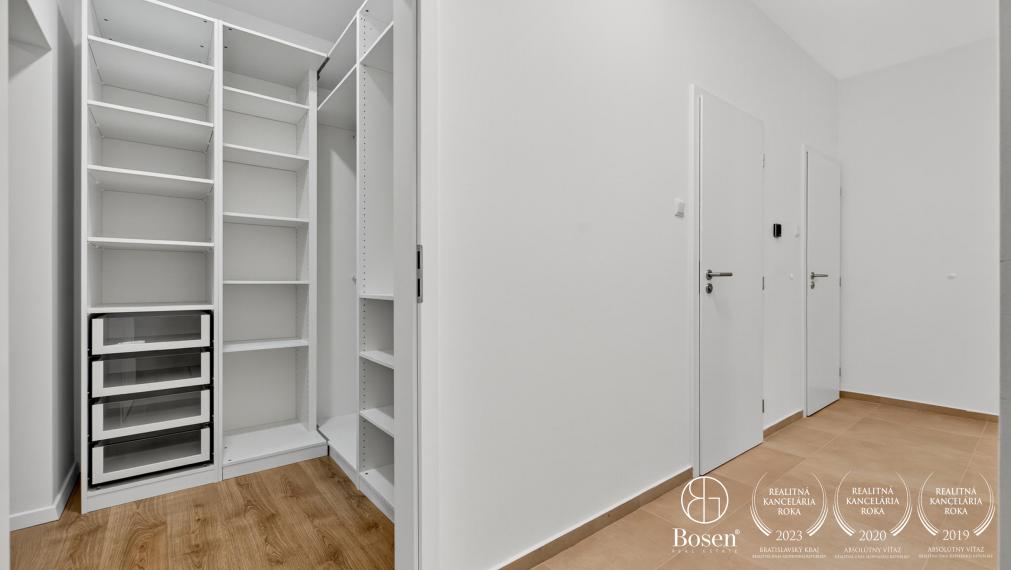 BOSEN | Moderný 2 izbový byt s loggiou a parkovaním – Geologická, Podunajské Biskupice, 60m2