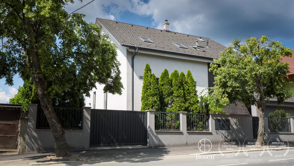 LOYALTERS | Rodinný dom Rača - 5 izbový, plne zariadený