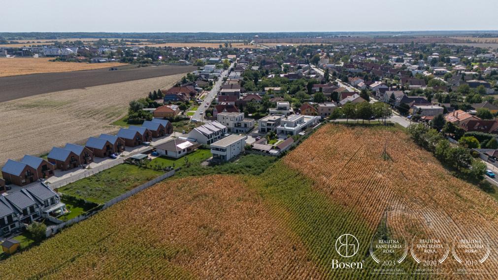 BOSEN | Exkluzívne  budúci stavebný pozemok 500 m² Bratislava-Jarovce