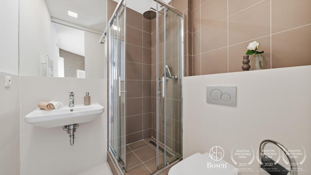 BOSEN | 4 izbový byt s dvoma terasami, Bratislava-Staré mesto