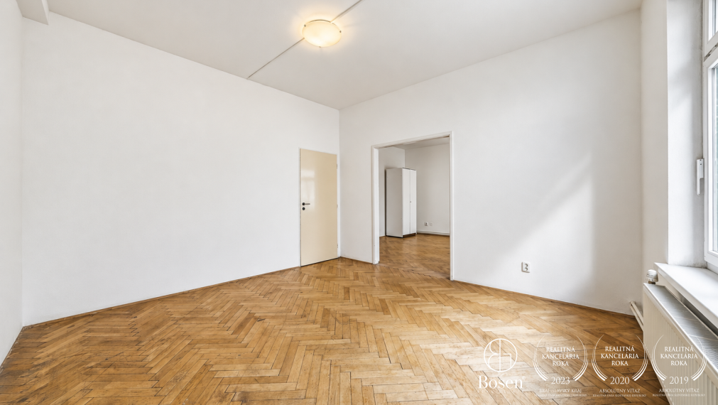 BOSEN | Mestské bývanie s charakterom, 3-izbový byt, 90 m², Dunajská, Staré Mesto