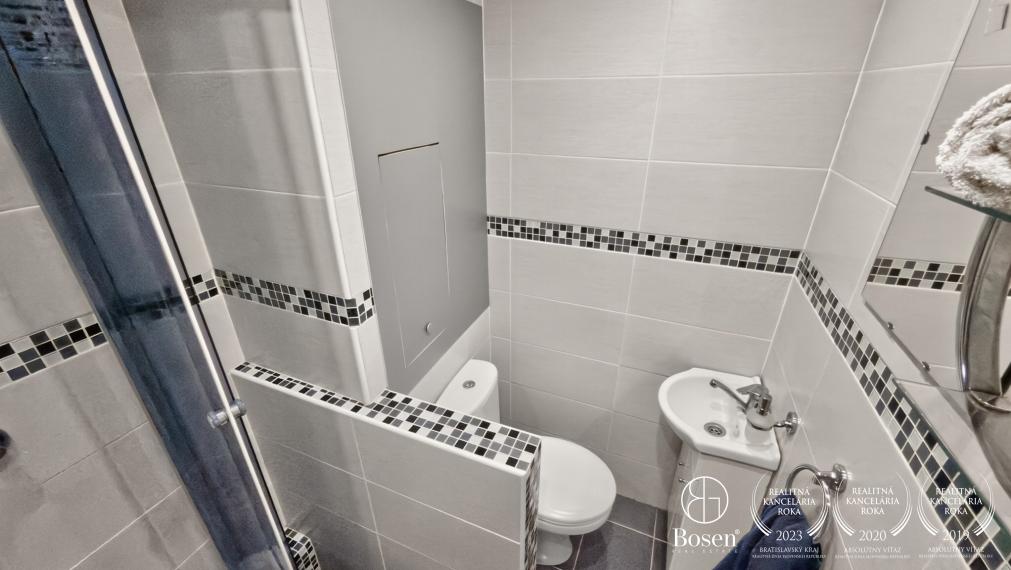 BOSEN | 1izbový byt vo vynikajúcej lokalite, Štúrova, 36m2