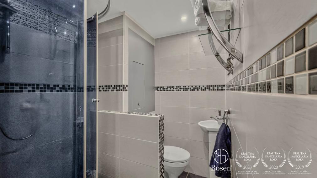 BOSEN | 1izbový byt vo vynikajúcej lokalite, Štúrova, 36m2
