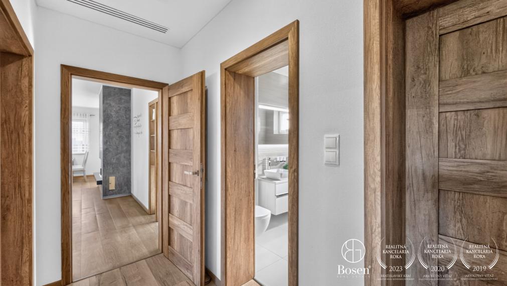 BOSEN | Rodinná novostavba s dvojgarážou v perfektnej Lokalite