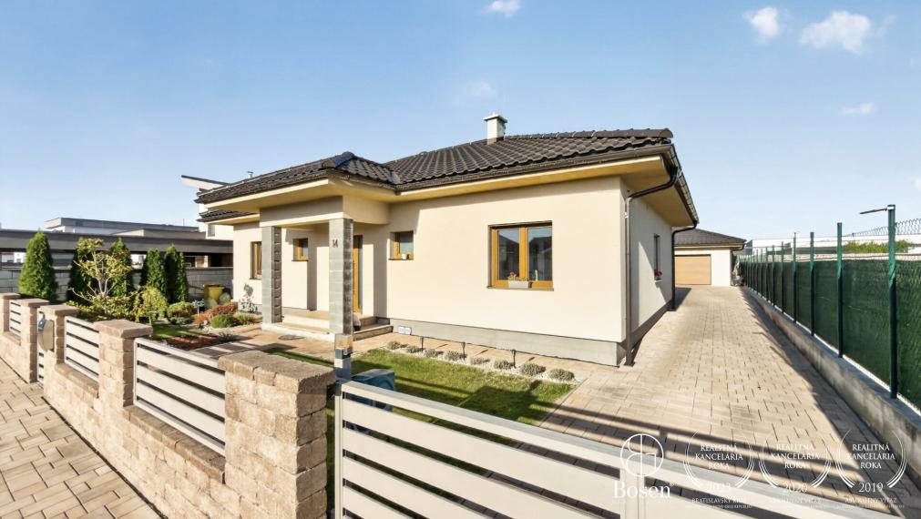 BOSEN | Rodinná novostavba s dvojgarážou v perfektnej Lokalite