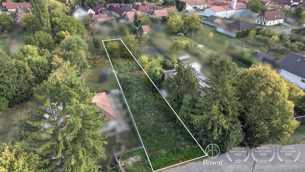 BOSEN | Stavebný pozemok 888 m2, Sobotište, okres Senica