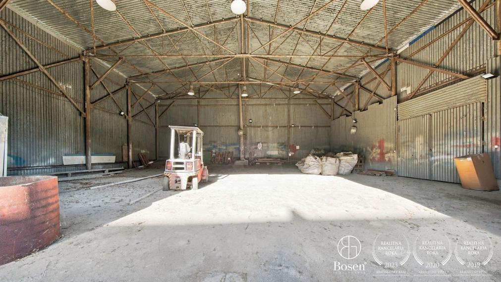 BOSEN | Výrobný areál, Bošany, 5 500 m²