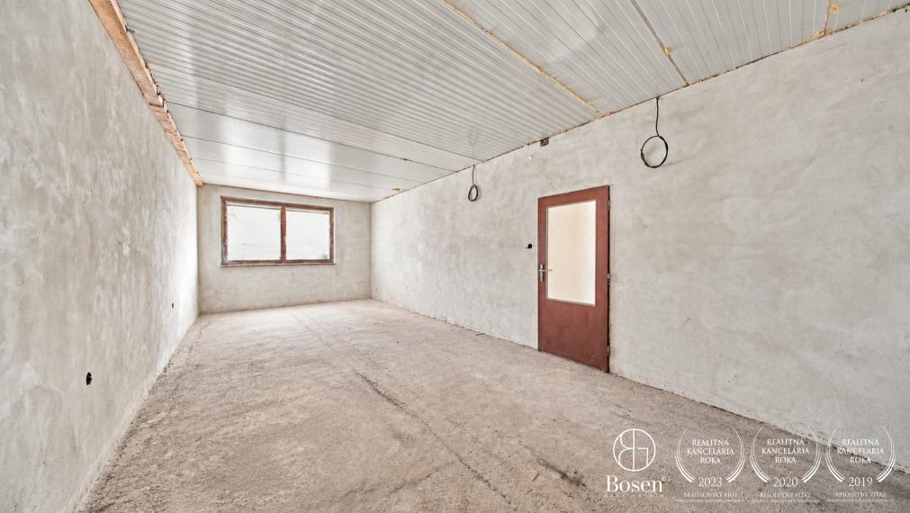 BOSEN | Výrobný areál, Bošany, 5 500 m²