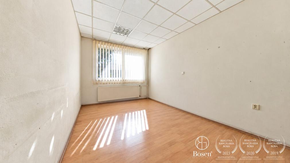 BOSEN | Výrobný areál, Bošany, 5 500 m²
