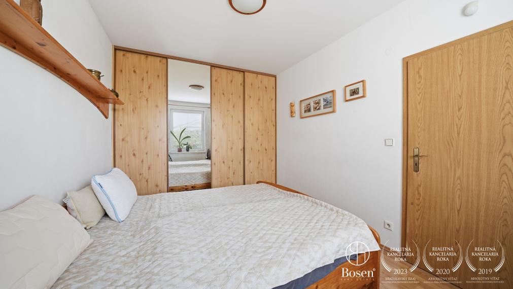 BOSEN | 3 izbový rodinný dom, 529 m2, Studené
