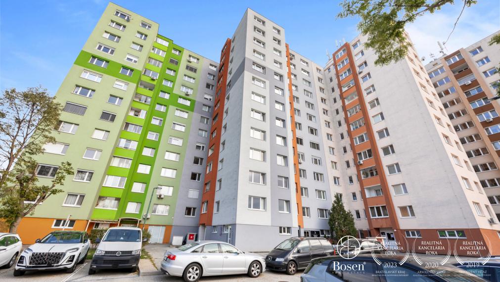 LOYALTERS | 3-izbový byt Petržalka – Lúky, zrekonštruovaný