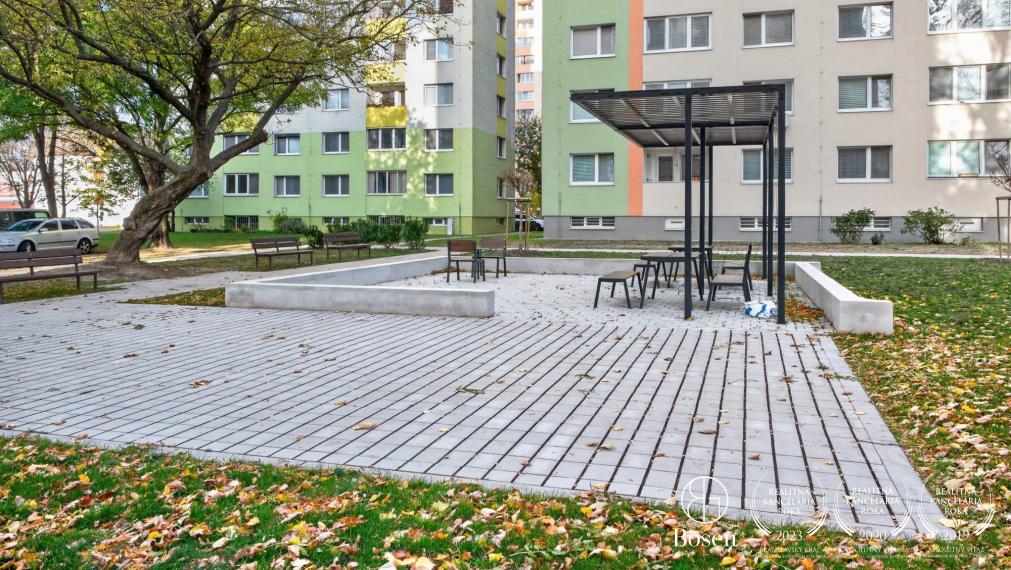 BOSEN | Na prenájom klimatizovaný 3i byt v Bratislave - Ružinov