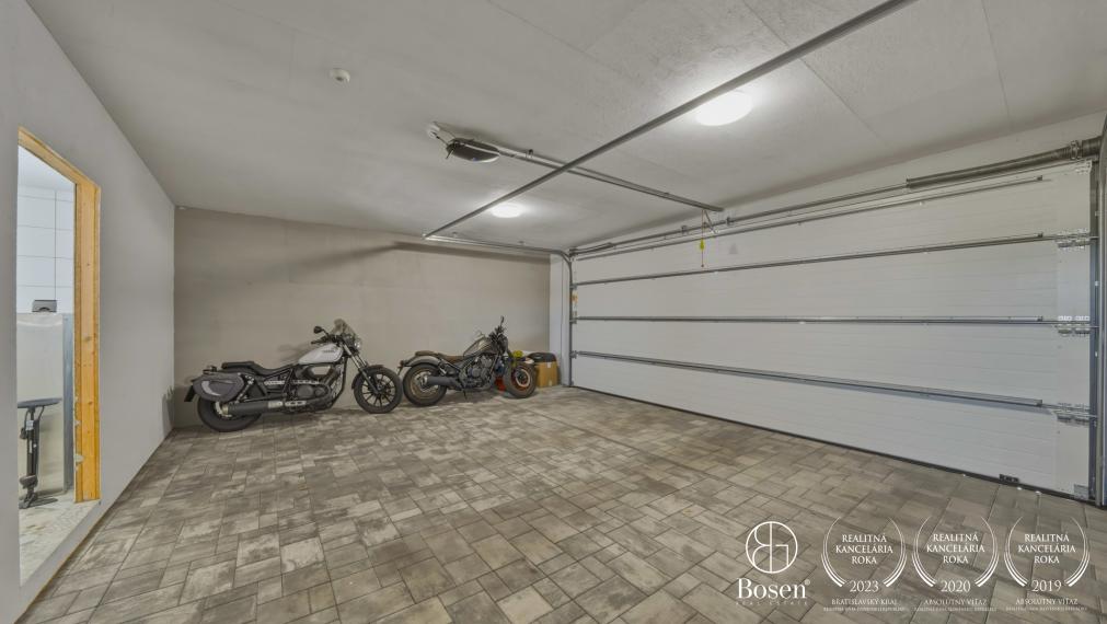 BOSEN I Rodinný dom, Kamenný mlyn, Trnava, 640 m2
