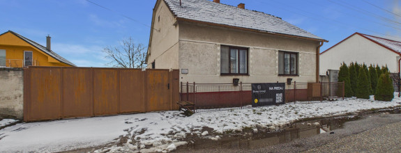 BOSEN | Na predaj rodinný dom v obci Závod
