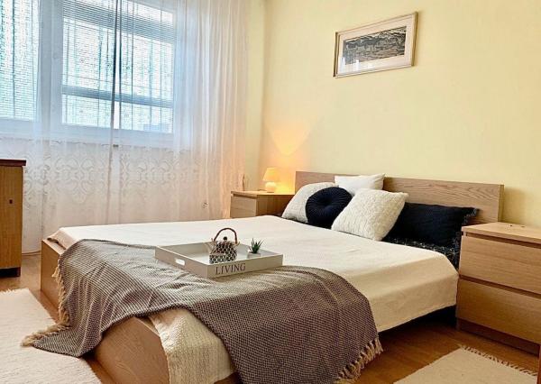 PREDANÝ 4 izbový byt Bratislava - Dúbravka