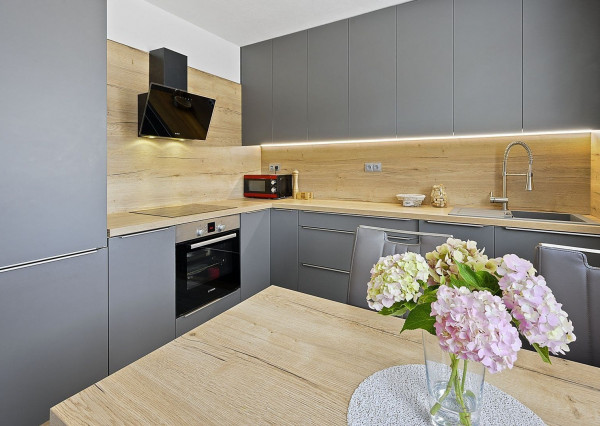 Zariadený 4 izbový mezonet so záhradkou, Hviezdoslavov