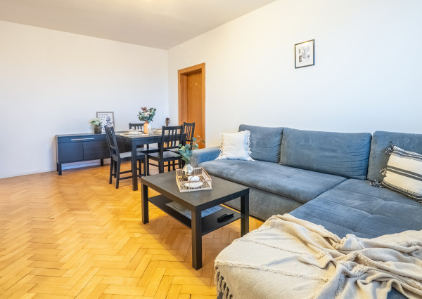 REZERVOVANÉ - BOSEN | Prenájom klimatizovaný 2 izbový byt s balkónom, ulica Sputniková, Bratislava - m.č. Ružinov