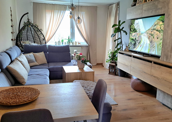 BOSEN |  4izbový byt čiastočne zariadený