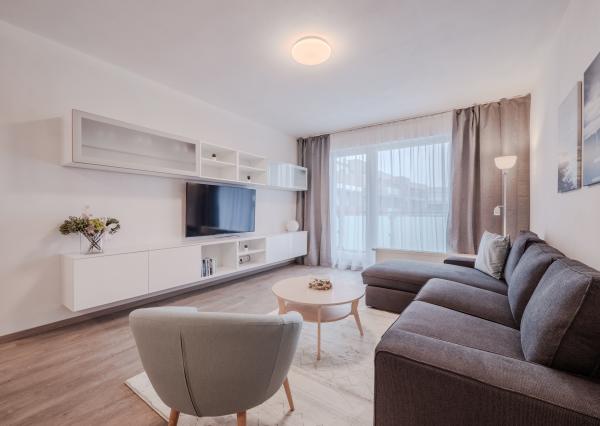 BOSEN | Rezervované - Prenájom zariadený 2i byt s balkónom a garážovým státím, 54 m2, Rezidencia Tabáň, Nitra