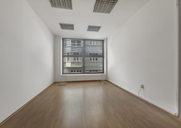 BOSEN | Prenájom kancelárskeho priestoru, Karpatská 18, Bratislava 1 – Staré Mesto