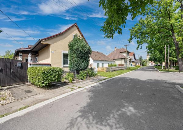 BOSEN | REZERVOVANÉ!! Na predaj domček vhodný na trvalé bývanie ako aj chalupa, Závod