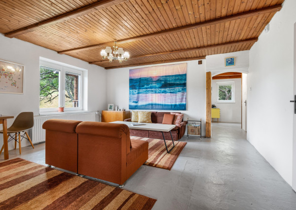 BOSEN | Príjemný rodinný dom s rozsiahlym pozemkom 5860 m2