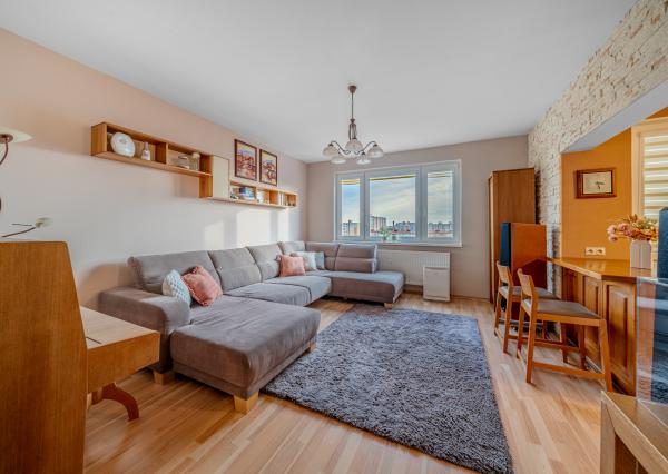 PREDANÉ - BOSEN | 3- izb. byt s loggiou, Brančská, Petržalka, 75 m2