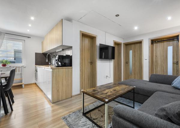 BOSEN | REZERVOVANÉ!!3 izbový byt s klimatizáciou a parkovacím miestom v pokojnej časti mesta Malacky