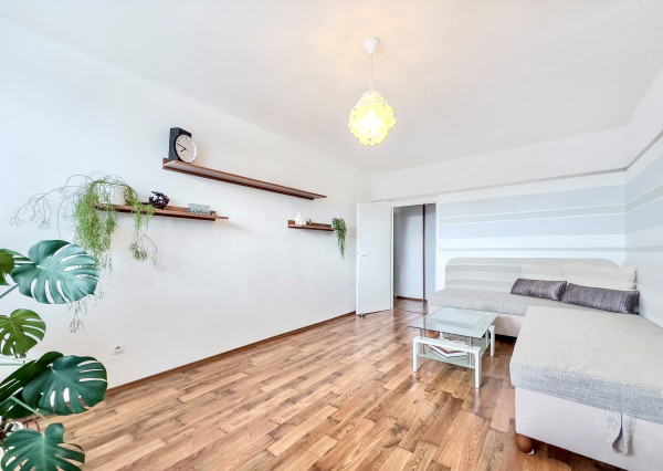 LOYALTERS | väčší 2-izbový 64 m2 byt Veľký Krtíš