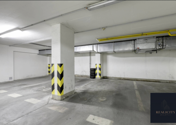 Bosen Realicity / Parkovacie miesto v bytovom dome KOLOSEO