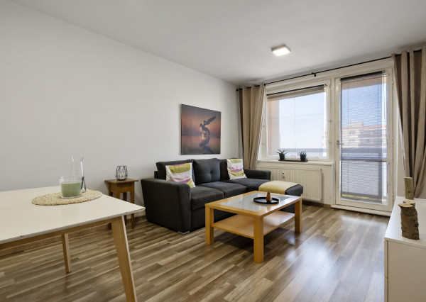 BOSEN | Na prenájom 2 izbový byt, Malacky sídlisko JUH