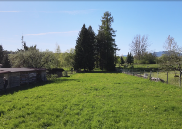 BOSEN | REZERVOVANÝ _ Krásny pozemok s potôčikom a kusom lesa, Bobrovec - Škorupovo, Liptovský Mikuláš