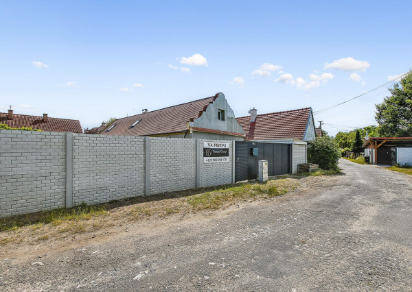 BOSEN | Na predaj 4 izbový rodinný dom v pokojnej lokalite Húšky