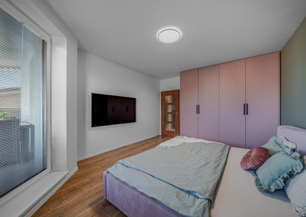 BOSEN | 2 izbový byt s balkónom a garáž. miestom v Rovinke