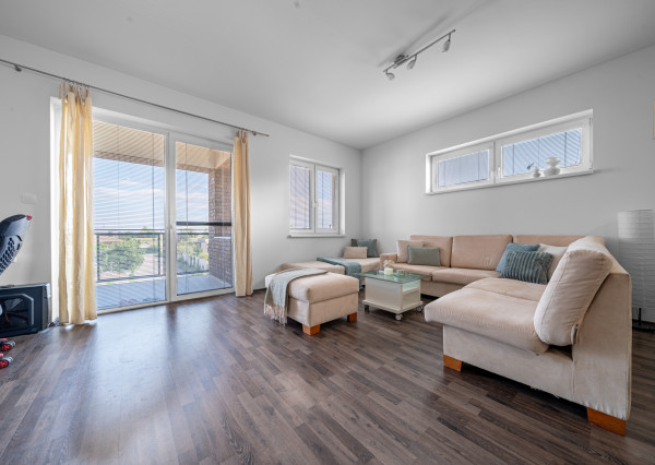 PREDANÉ BOSEN| 3 izbový byt, 2x parking vo výbornej lokalite v Dunajskej Lužnej