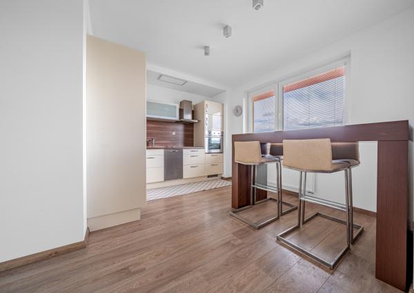 BOSEN|2 izbový byt vrátane parkovacieho miesta v centre, Pribinova ulica, Malacky