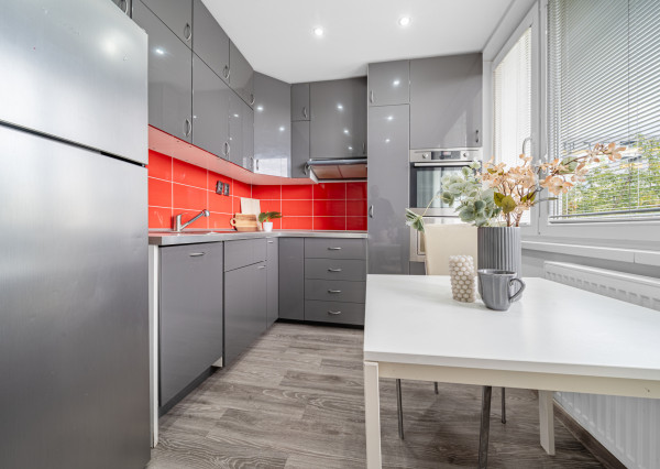 BOSEN | PREDANÉ | 3 izbový byt po kompletnej rekoštrukcii, Vranovská, Bratislava