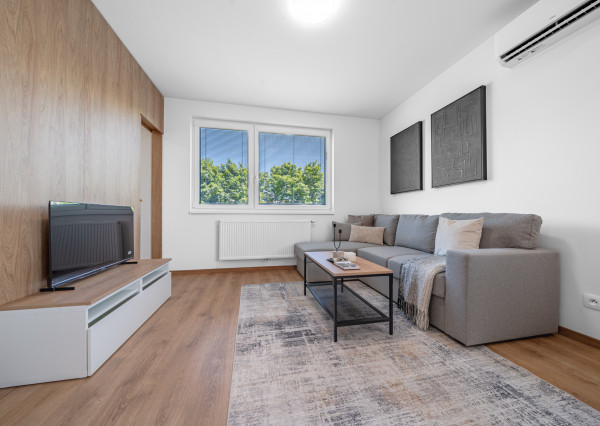 BOSEN | 2 izbový zariadený byt, Ovocné sady - Ružinov