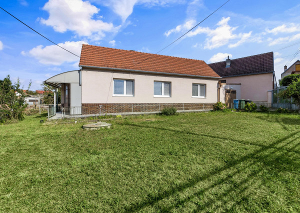 BOSEN | REZERVOVANÉ! Na predaj 4 izbový rodinný dom Veľké Leváre