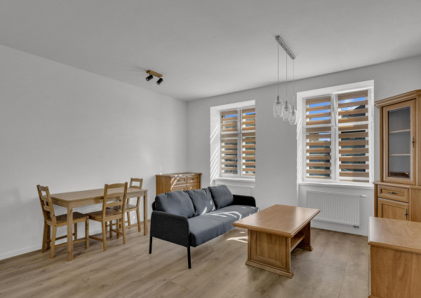 BOSEN | priestranný 3 izbový byt v centre mesta Malacky, Radlinského