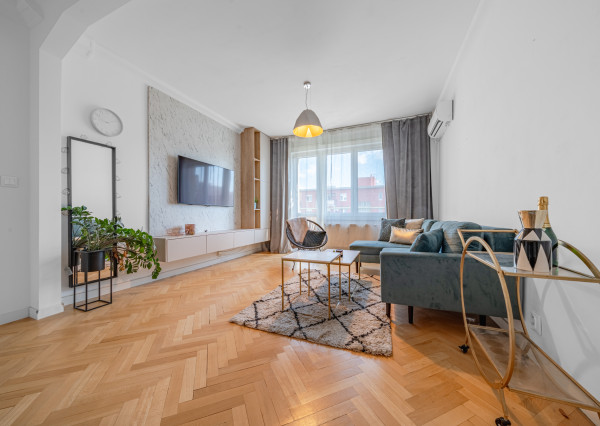 BOSEN | PRENAJATÉ | Zariadený 2 izb. byt, Sklenárová 38, Ružinov 57m2