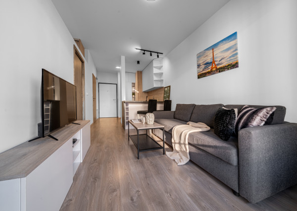 Rezervované BOSEN | Moderný 2 izbový byt, Slnečnice - Zóna Mesto