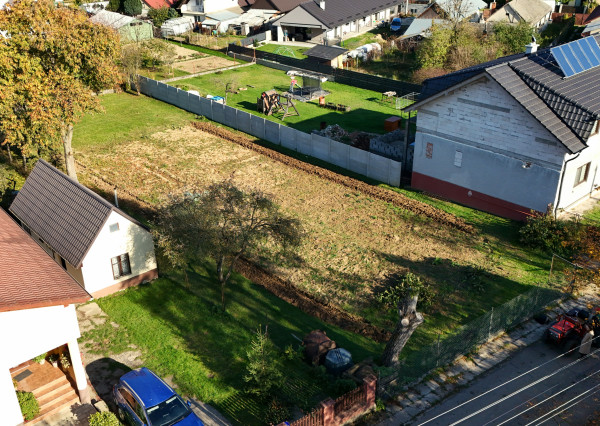 BOSEN | Na predaj stavebný pozemok 1057 m2 - Ivanovce