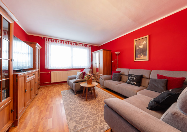 BOSEN | REZERVOVANÉ - Zrekonštruovaný a zariadený 3 izbový byt, 79m2