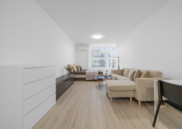 Bosen | Svetlá a moderne zariadená garsónka v Ružinove