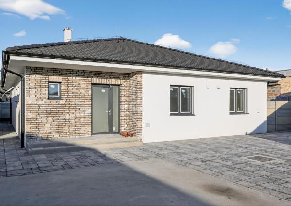 BOSEN | Novostavba 5 izbového rodinného domu Kostolište centrum